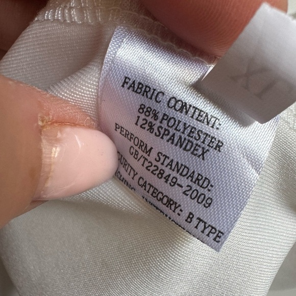 Elegant One-Shoulder White jumpsuit - Picture 11 of 11